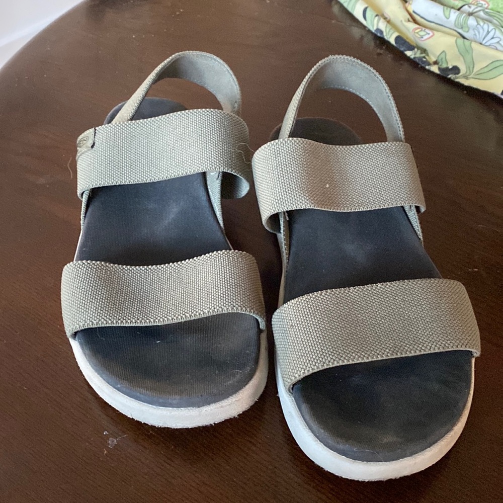 Keen slip ins, green, white soles, hardly worn- my “town sandals”